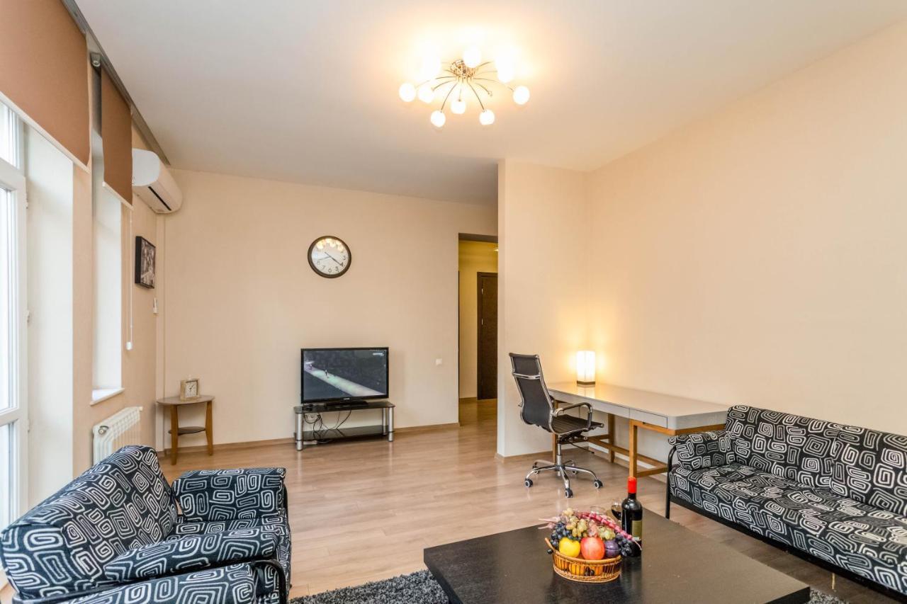 Tbilisi Apartment Ll Exterior photo